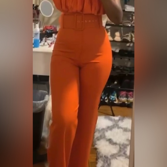 🧡🧡 High waist buckle wide leg pants 🧡🧡 - Picture 2 of 2